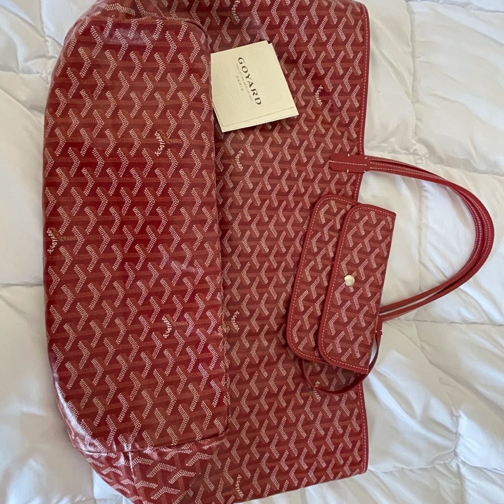 Red Goyard St Louis